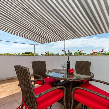 Apartment Palm Penthouse Terrace Split Exterior photo